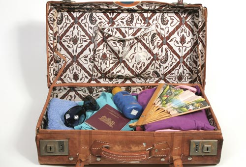 valigia-aperta-dreamstime